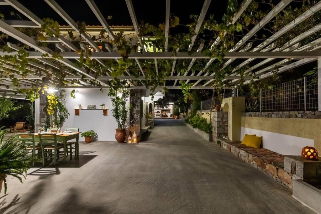 Nina-Myrtia Countryside House Skopelos Ditropo エクステリア 写真