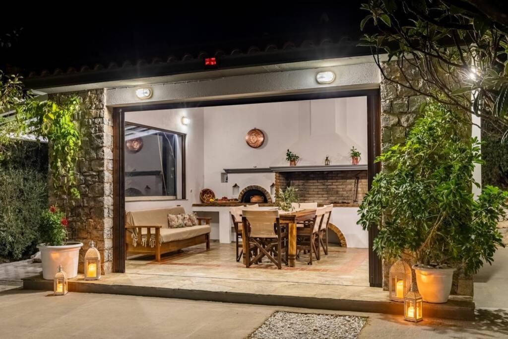 Nina-Myrtia Countryside House Skopelos Ditropo エクステリア 写真